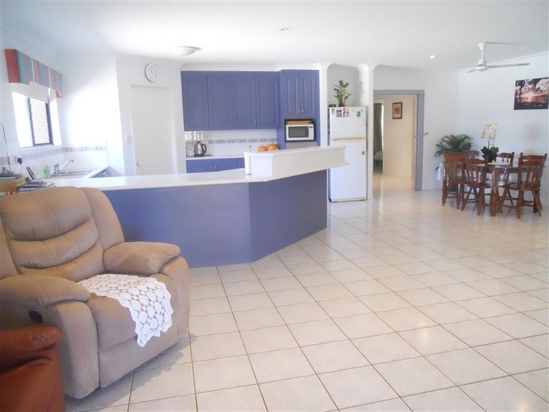 57 HUFF STREET, Gracemere QLD 4702