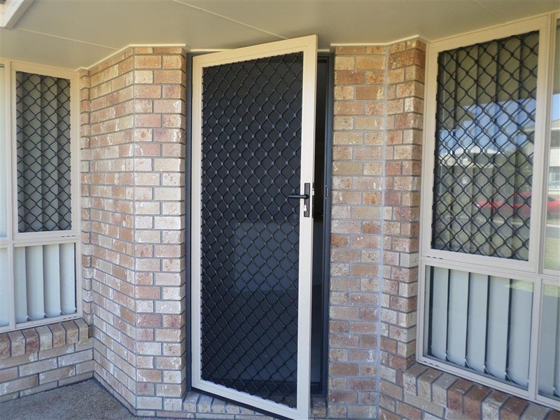9  RAHIMA COURT, Gracemere QLD 4702