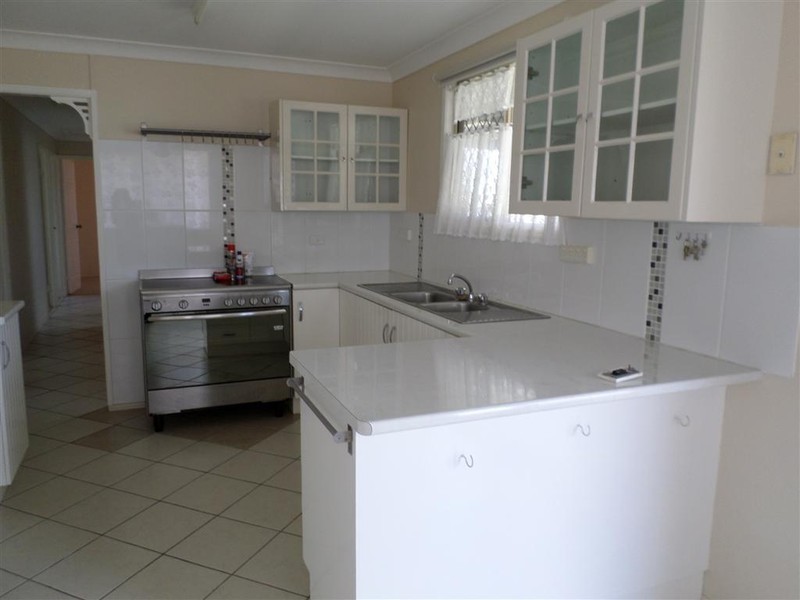 10  TAFFEE CLOSE, Gracemere QLD 4702