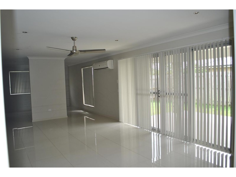 59 MIDDLE ROAD, Gracemere QLD 4702