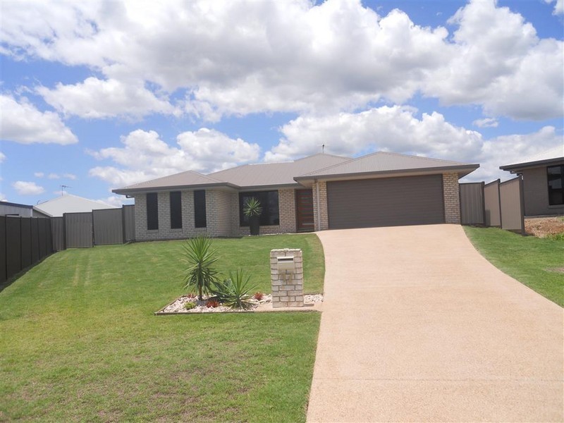 17 Premier Court, Gracemere QLD 4702