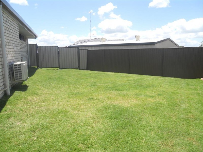 17 Premier Court, Gracemere QLD 4702
