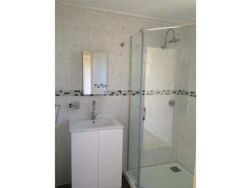 64 Donovan Crescent, Gracemere QLD 4702