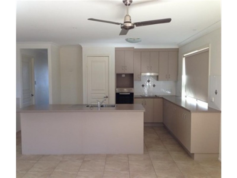 82  CORELLA DRIVE, Gracemere QLD 4702