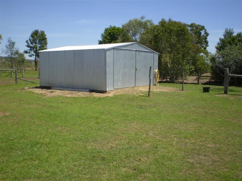 32 RAYNER ROAD, Alton Downs QLD 4702