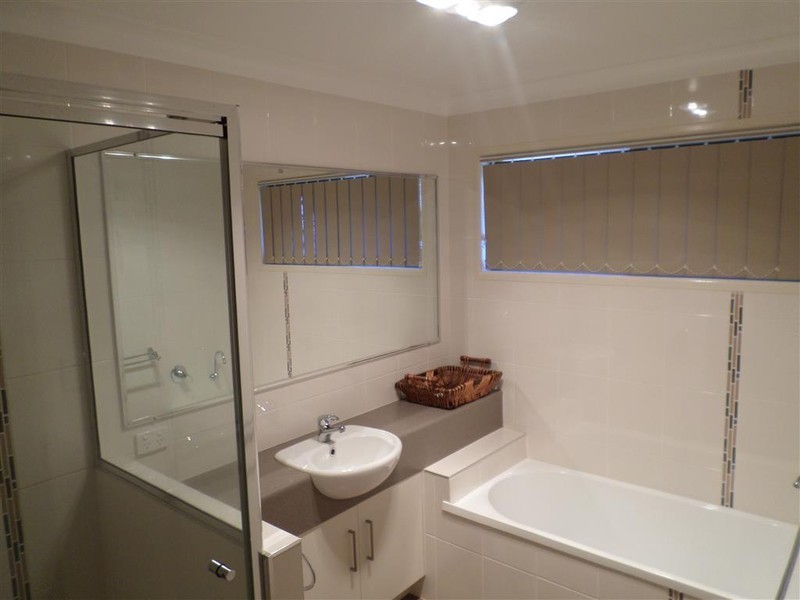 21  CORELLA DRIVE, Gracemere QLD 4702