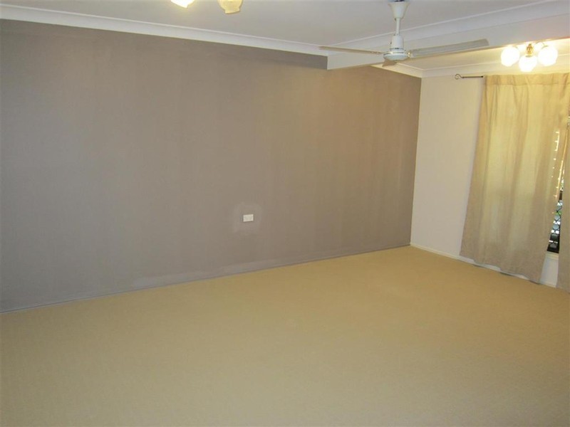 62 JOHNSON ROAD, Gracemere QLD 4702