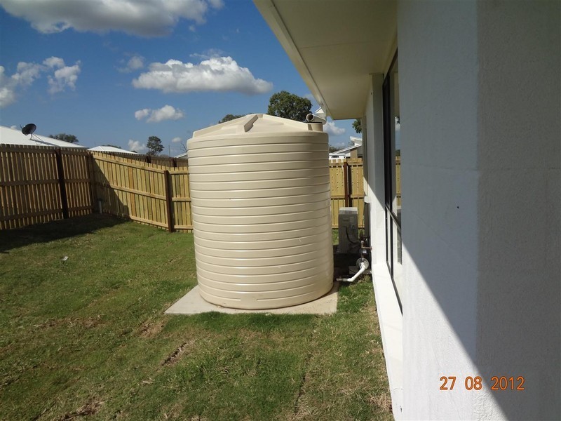 4 FORD PLACE, Gracemere QLD 4702