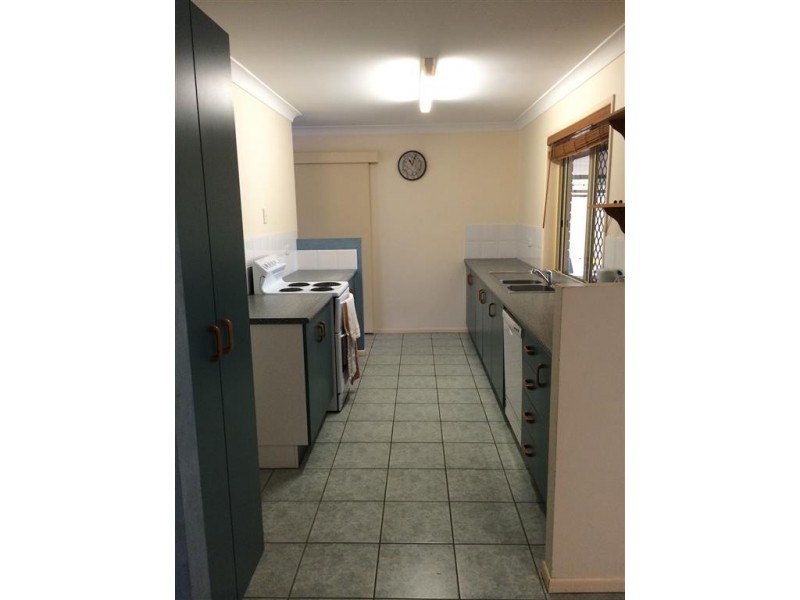 15 Rosewood Avenue, Gracemere QLD 4702