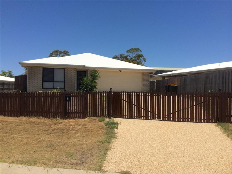 9 Angela Court, Gracemere QLD 4702