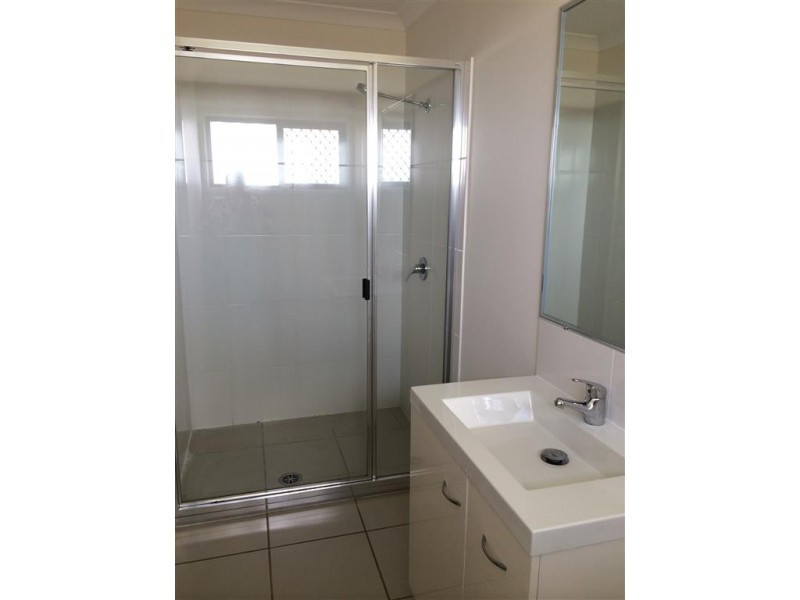 9 Angela Court, Gracemere QLD 4702