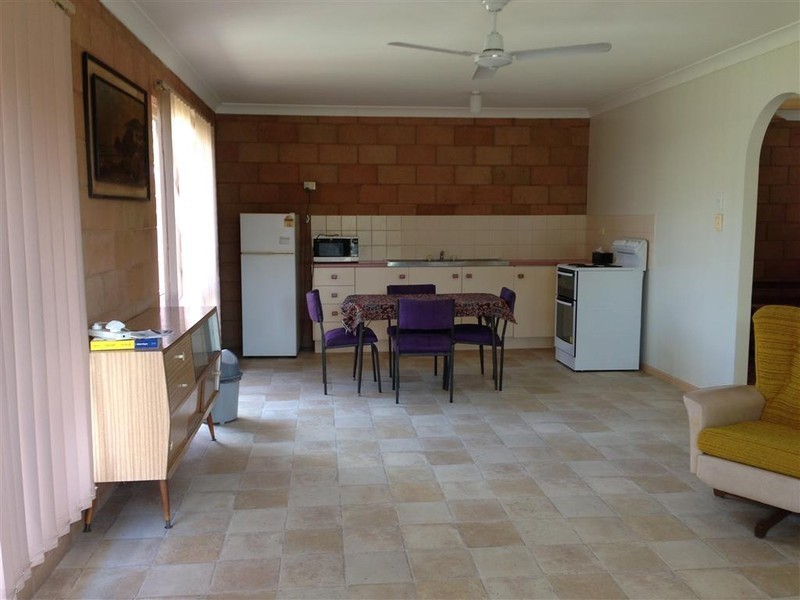 1/7 JOHNSON ROAD, Gracemere QLD 4702