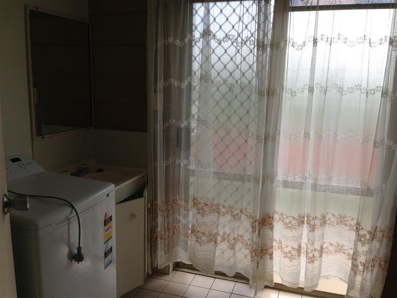 1/7 JOHNSON ROAD, Gracemere QLD 4702