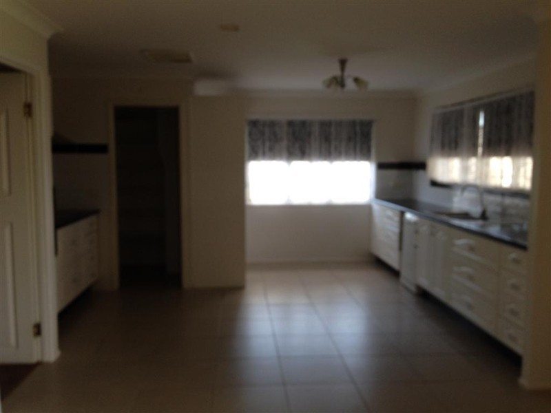 46 JOSEPH STREET, Gracemere QLD 4702