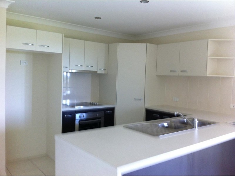 6 LEICHHARDT DRIVE, Gracemere QLD 4702