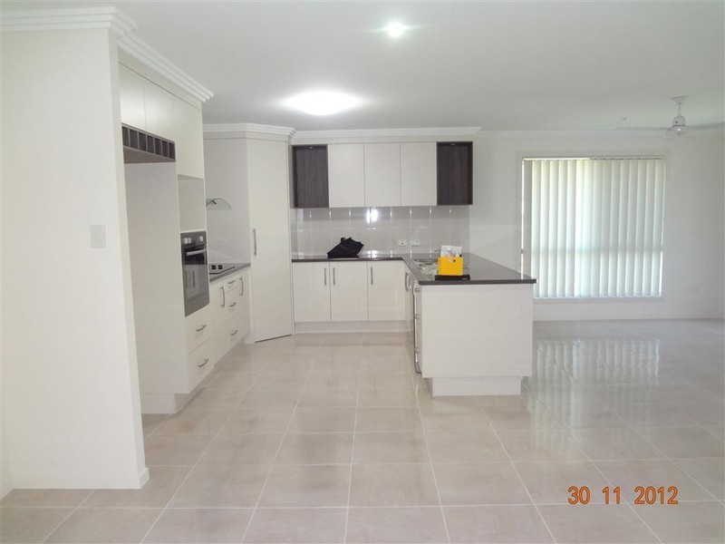 1  Thomas Street, Gracemere QLD 4702