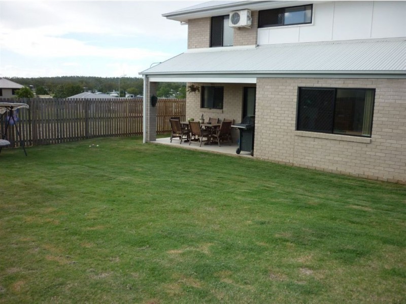 14 JOHN OXLEY DRIVE, Gracemere QLD 4702