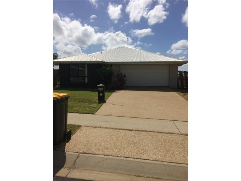 5 Benjamin Drive, Gracemere QLD 4702