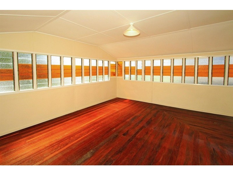 3 Agnes Street, The Range QLD 4700