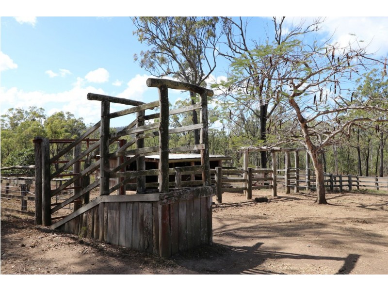 72 CAPORN ROAD, Limestone Creek QLD 4701