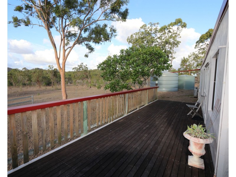 38 Gunder Road, The Caves QLD 4702
