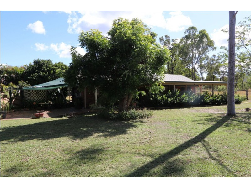 337 Dalcalmah Road, Canoona QLD 4702