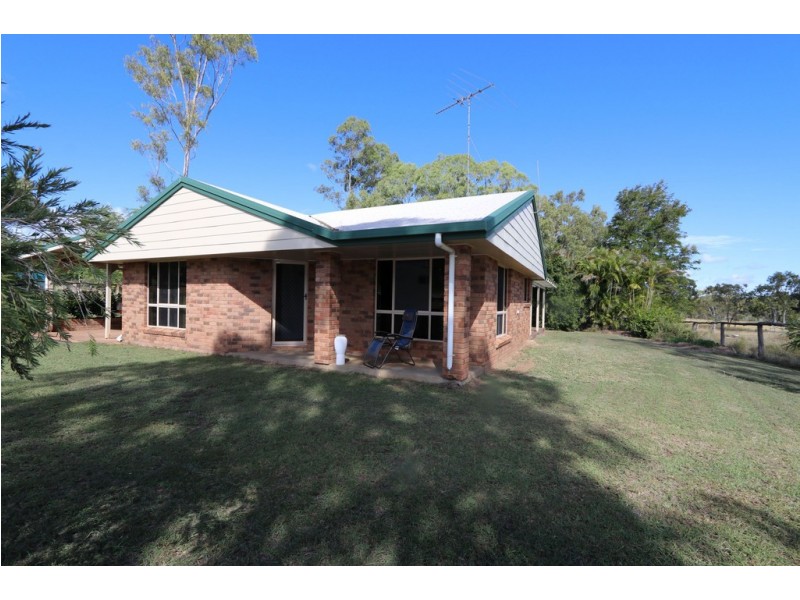 337 Dalcalmah Road, Canoona QLD 4702