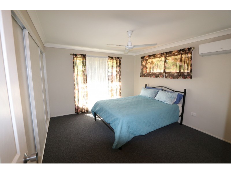 337 Dalcalmah Road, Canoona QLD 4702