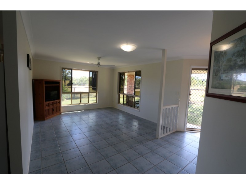 337 Dalcalmah Road, Canoona QLD 4702