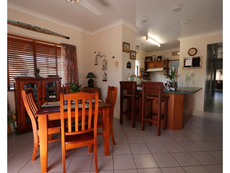 49792 Burnett Highway, Walmul QLD 4714