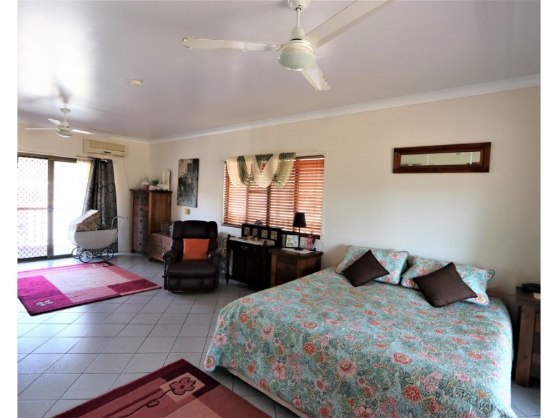49792 Burnett Highway, Walmul QLD 4714