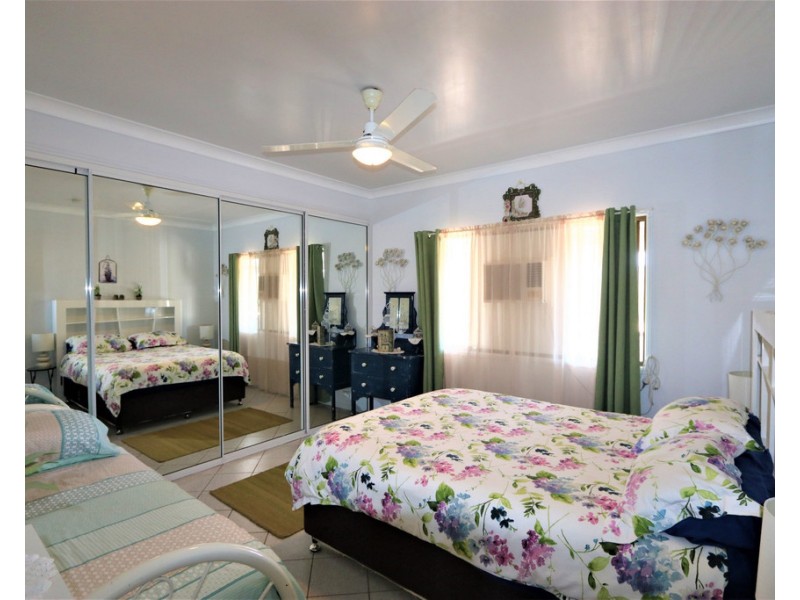 49792 Burnett Highway, Walmul QLD 4714