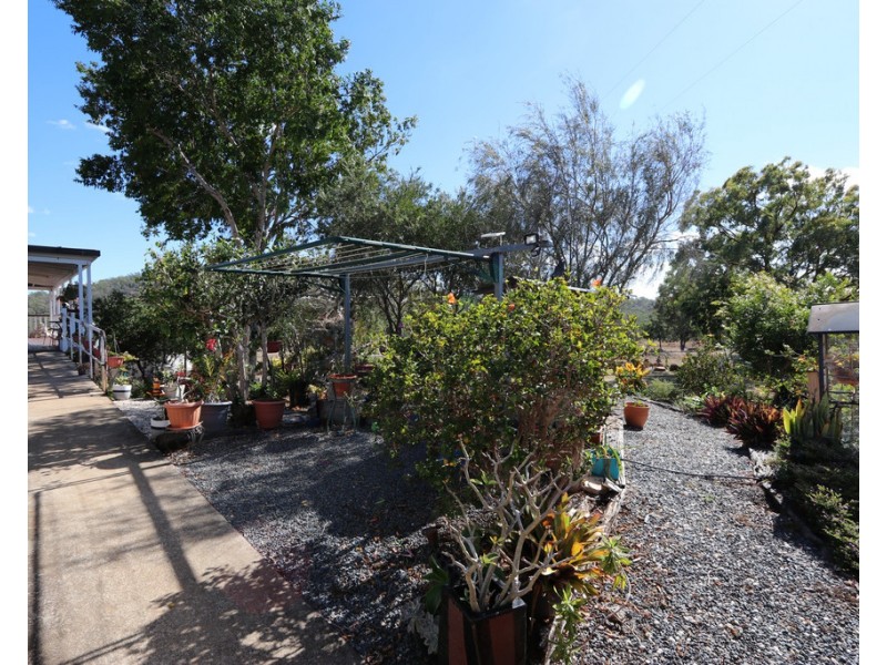 49792 Burnett Highway, Walmul QLD 4714