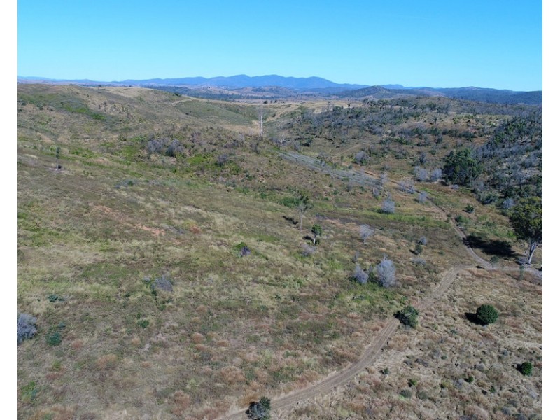 300 Henicke Road, Machine Creek QLD 4695