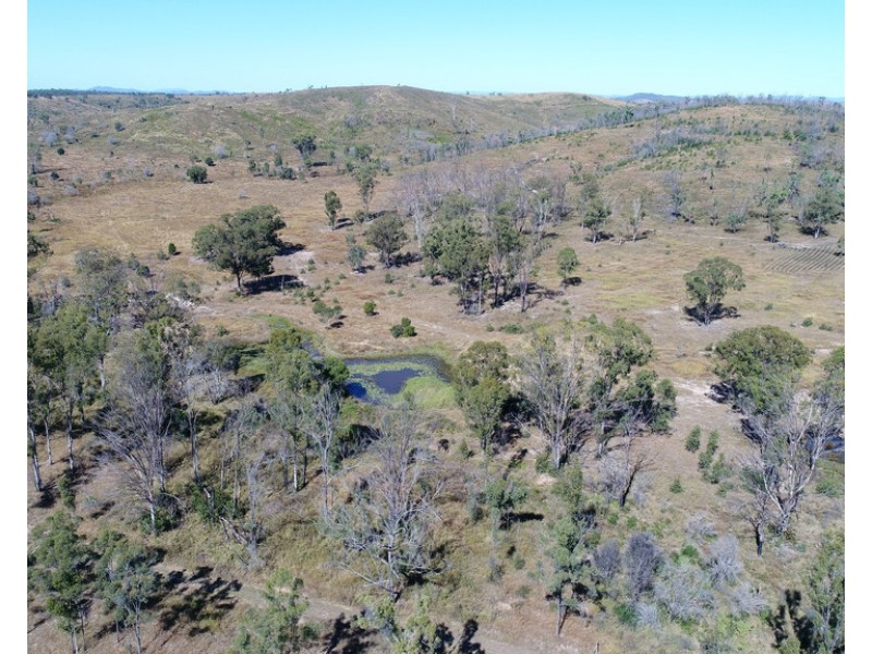 300 Henicke Road, Machine Creek QLD 4695