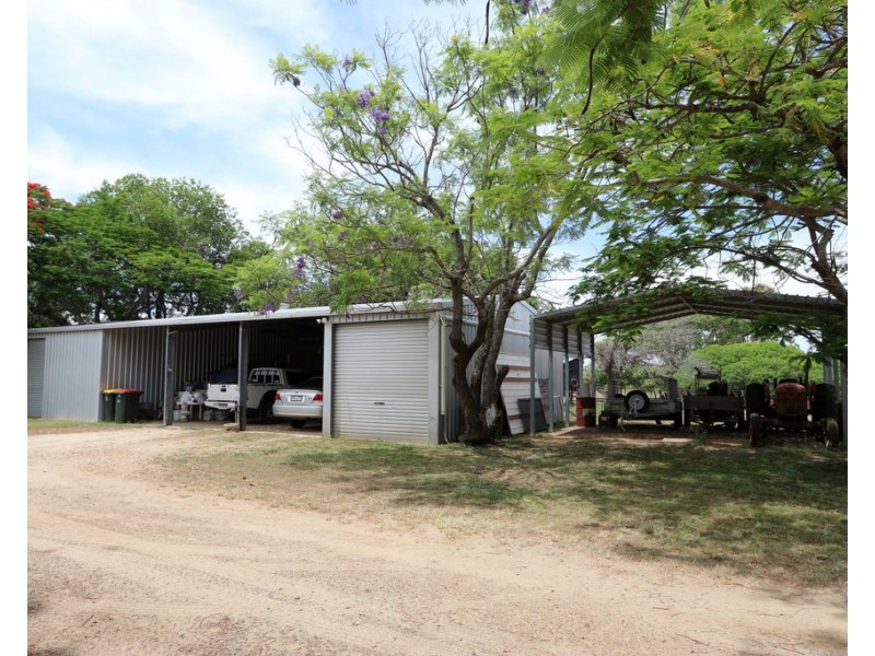 13 Greens Road, Alton Downs QLD 4702
