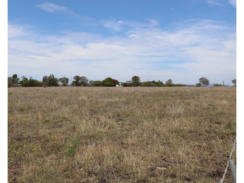 13 Greens Road, Alton Downs QLD 4702