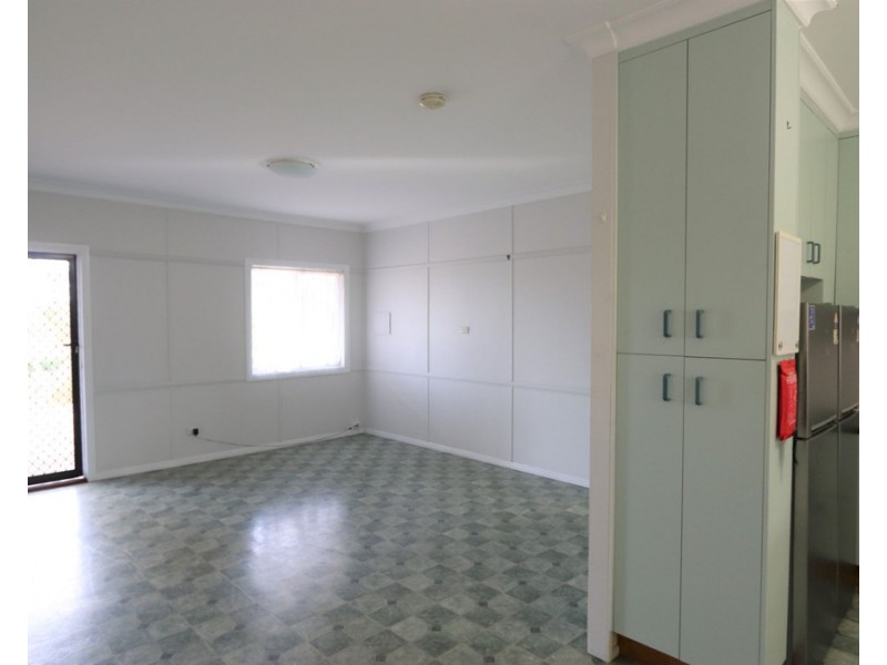 13 NEERKOL ROAD, Stanwell QLD 4702