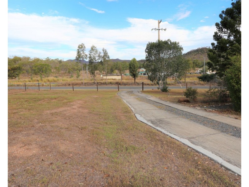 13 NEERKOL ROAD, Stanwell QLD 4702