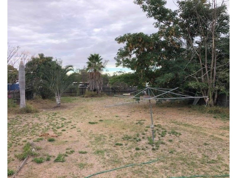 18 Normanby Street, Dingo QLD 4702