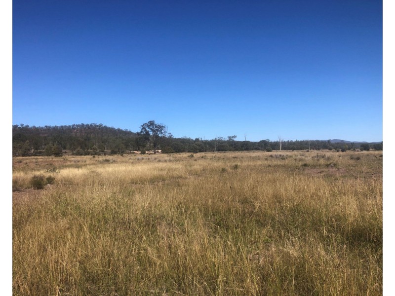 2074 LEICHHARDT HIGHWAY, Dululu QLD 4702