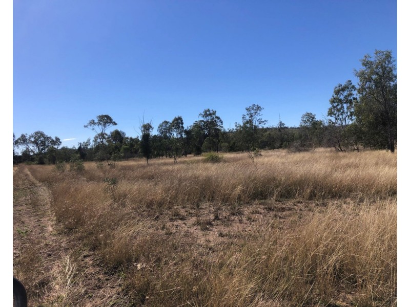 2074 LEICHHARDT HIGHWAY, Dululu QLD 4702