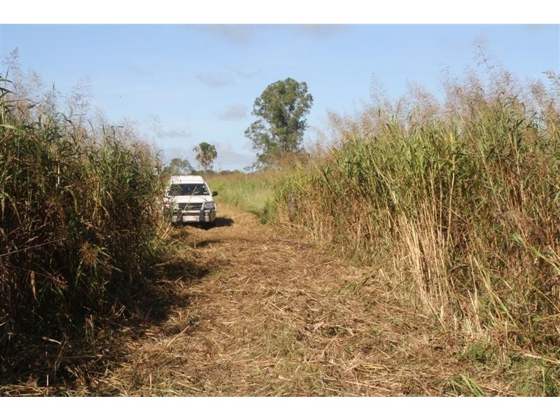 66062 Bruce Highway, Canoona QLD 4702