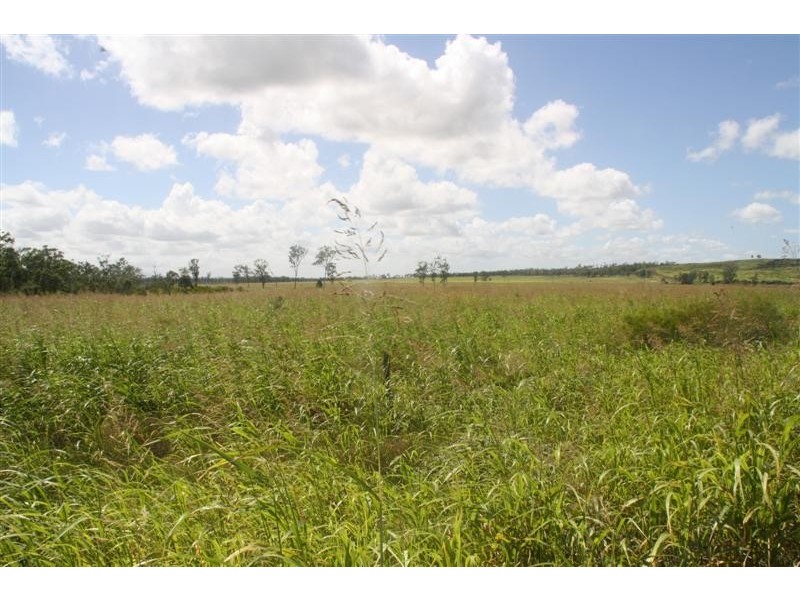 66062 Bruce Highway, Canoona QLD 4702