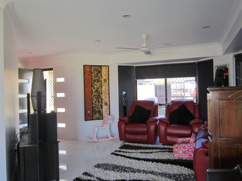 6 Cockatoo Court, Gracemere QLD 4702