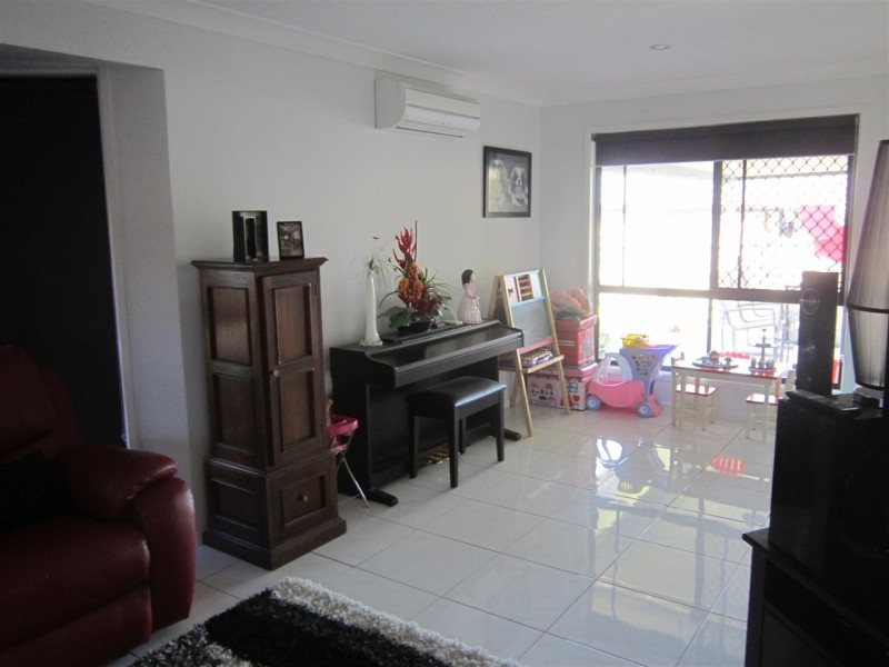 6 Cockatoo Court, Gracemere QLD 4702