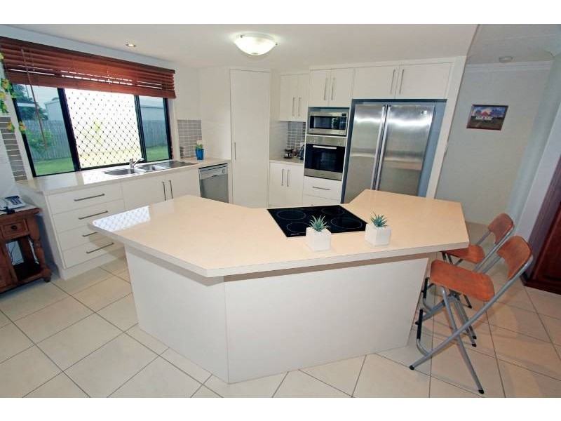 26 Corella Drive, Gracemere QLD 4702