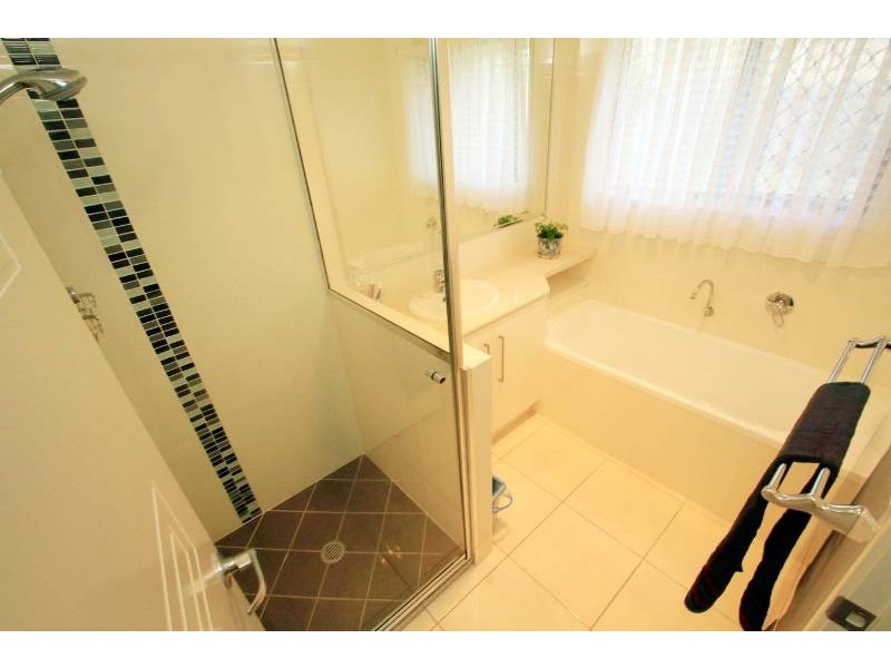 26 Corella Drive, Gracemere QLD 4702