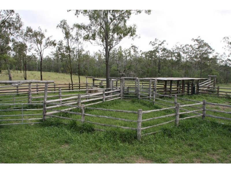 Glencoe and Weeroona, The Caves QLD 4702