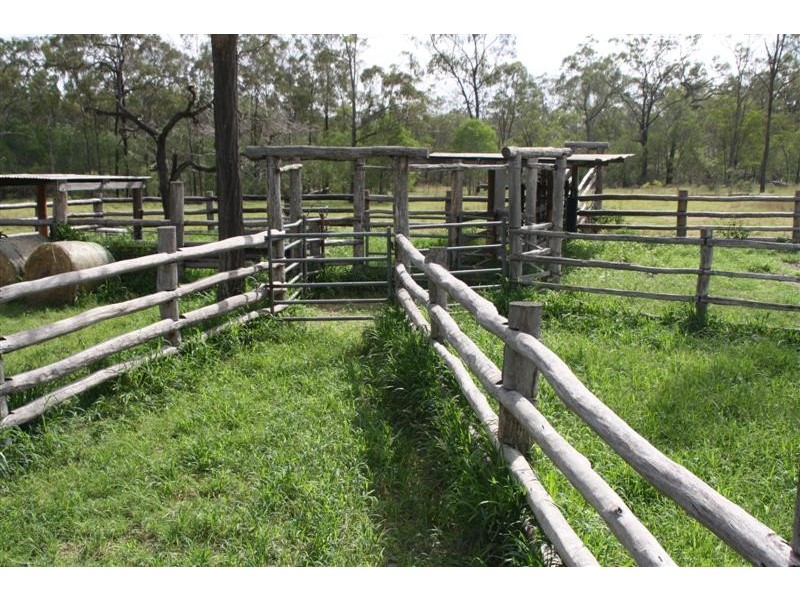 Glencoe and Weeroona, The Caves QLD 4702
